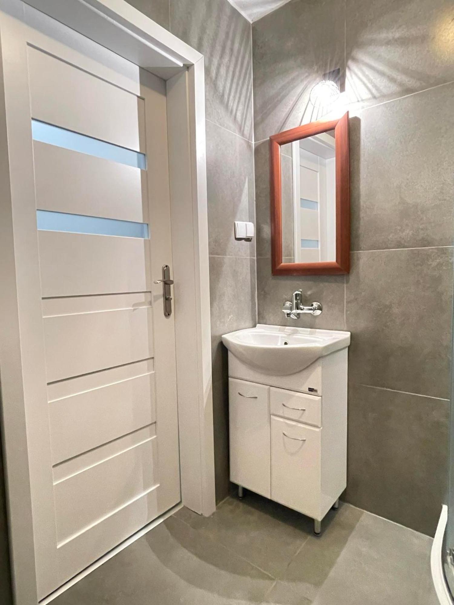 Ostoya Roztocze Hotel Szczebrzeszyn Екстериор снимка
