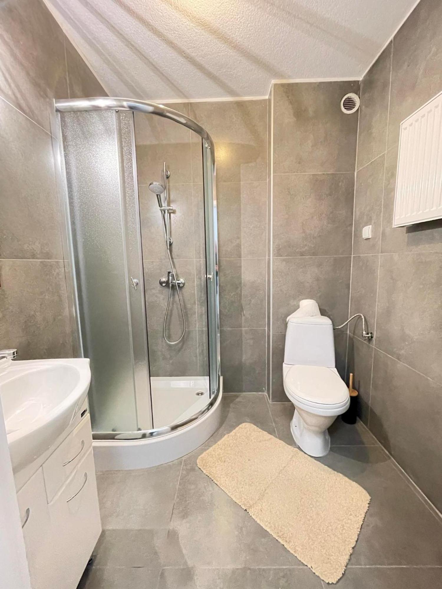 Ostoya Roztocze Hotel Szczebrzeszyn Екстериор снимка