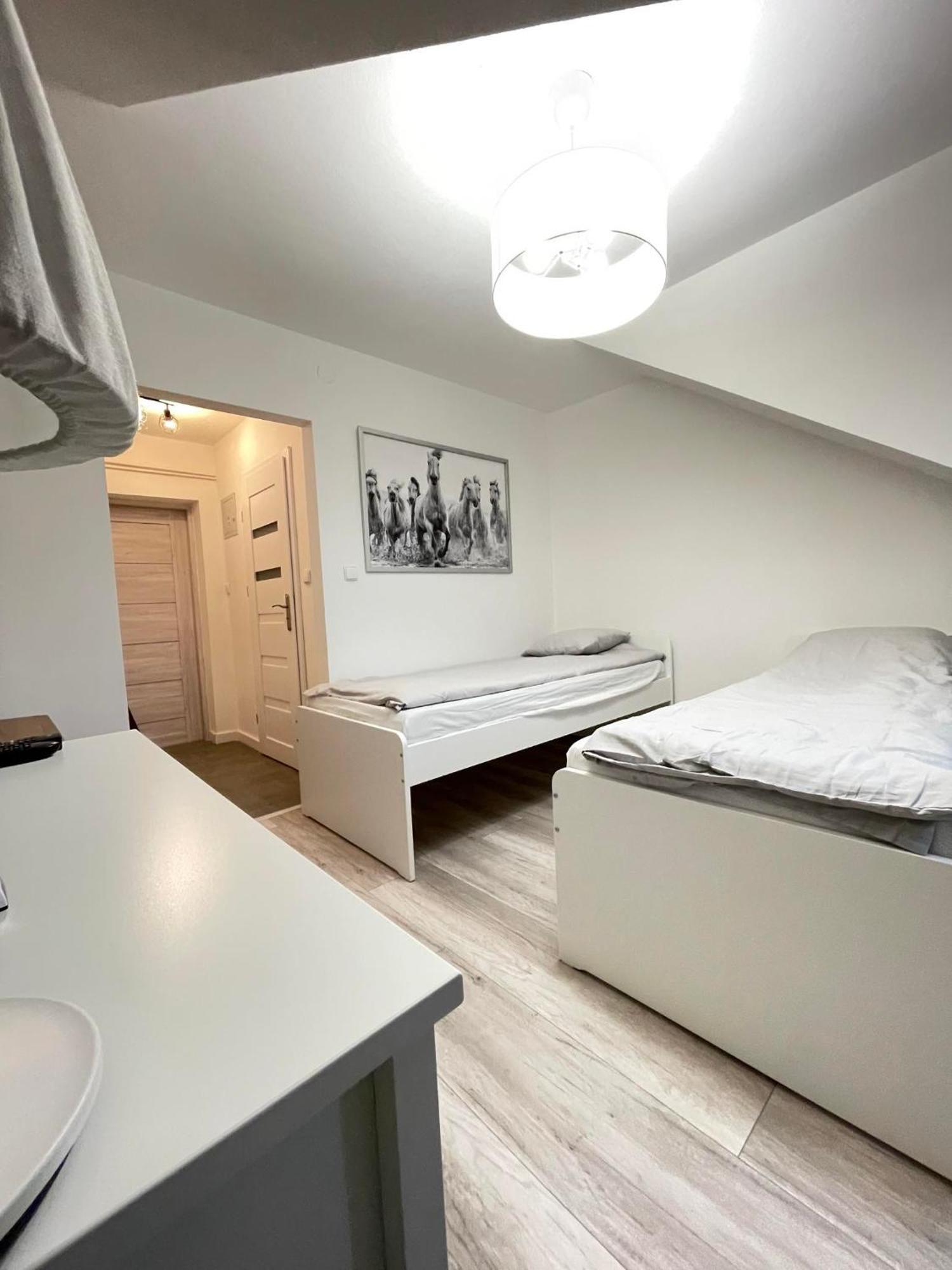 Ostoya Roztocze Hotel Szczebrzeszyn Екстериор снимка