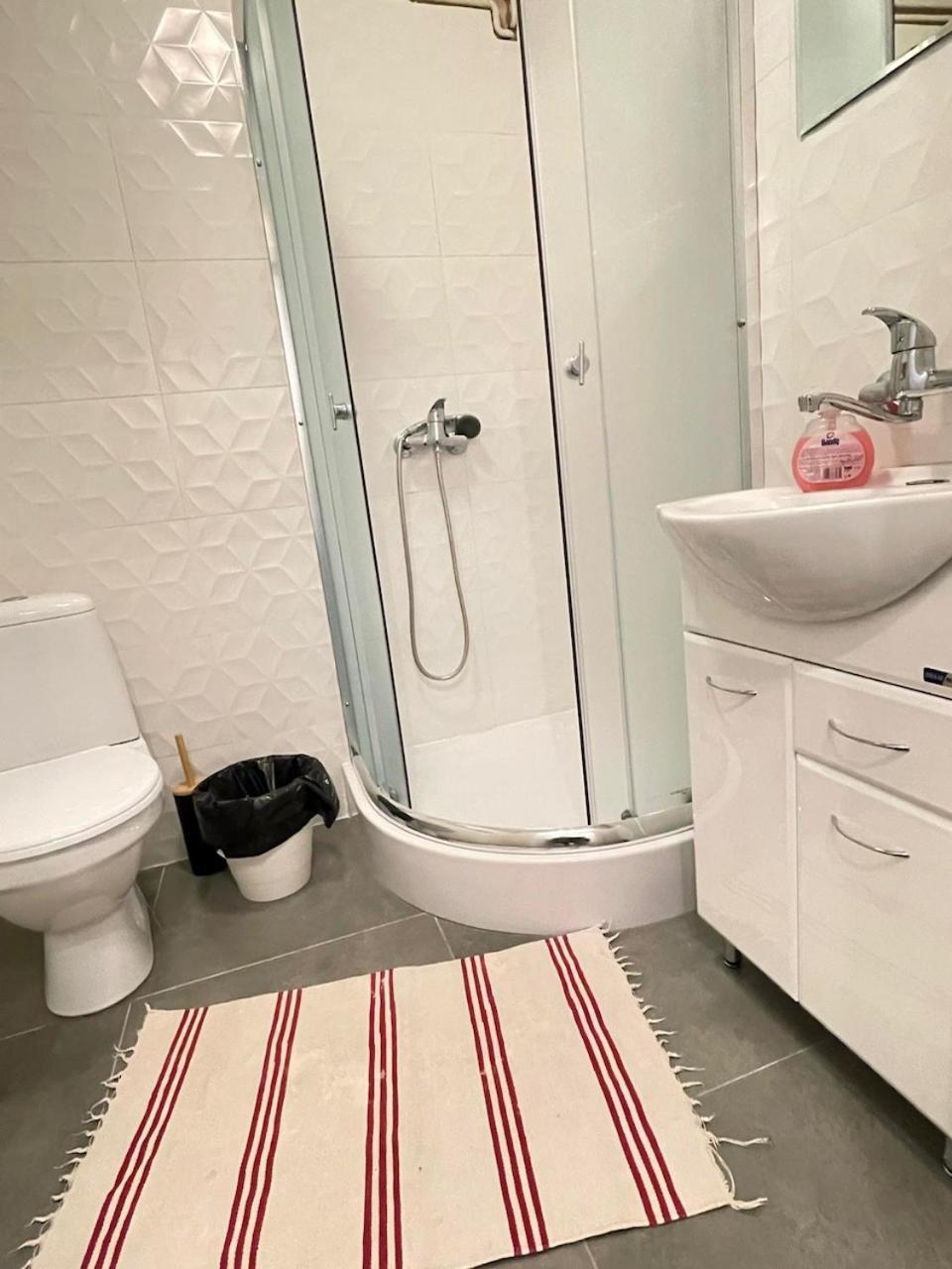 Ostoya Roztocze Hotel Szczebrzeszyn Екстериор снимка
