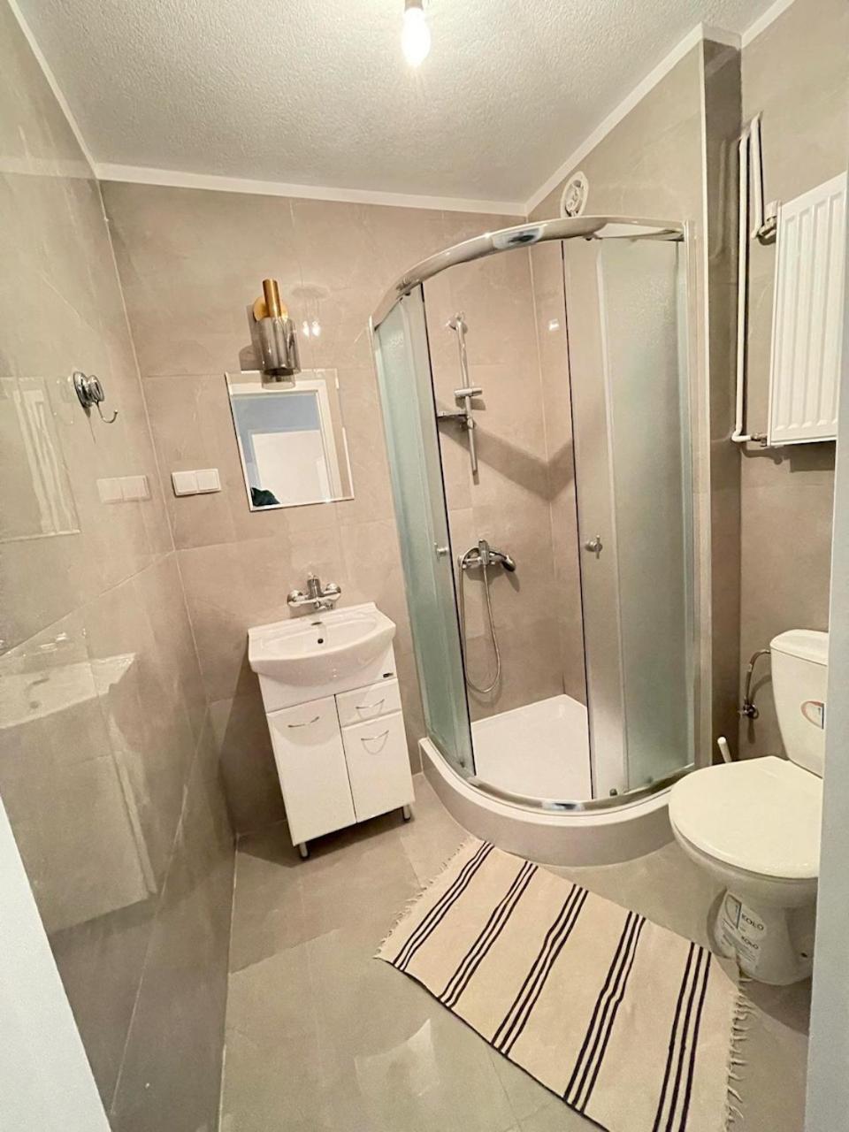 Ostoya Roztocze Hotel Szczebrzeszyn Екстериор снимка