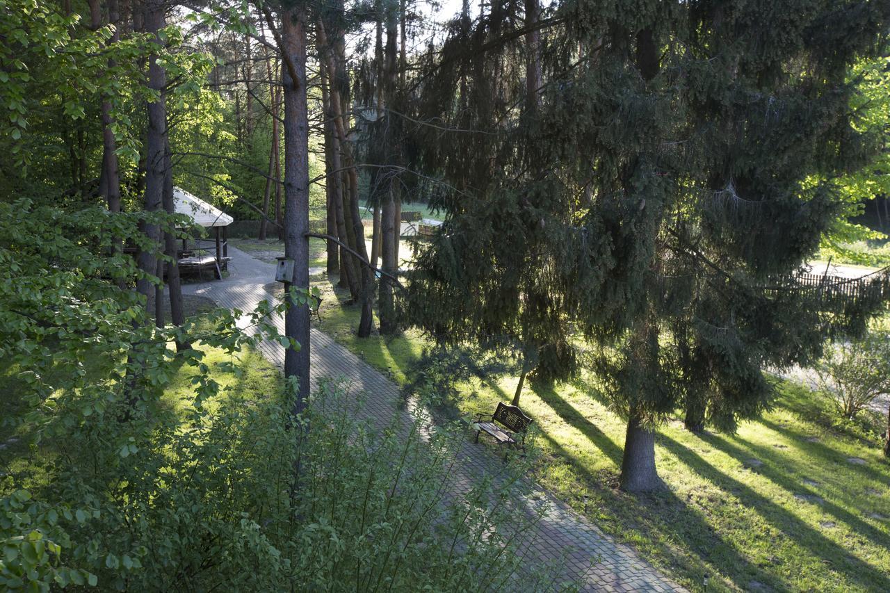 Ostoya Roztocze Hotel Szczebrzeszyn Екстериор снимка